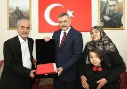 İçişleri Bakanı Çiftçi'den Konya'da şehit Ali Teke'nin ailesine anlamlı ziyaret