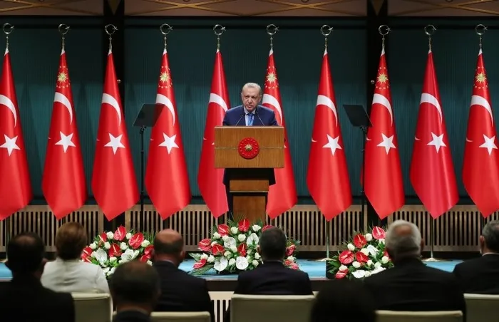 1635136416925.jpg Son dakika: Kabine Toplantısı öncesi Külliye'de kritik görüşme! Başkan Erdoğan Devlet Bahçeli'yi kabul etti - 3