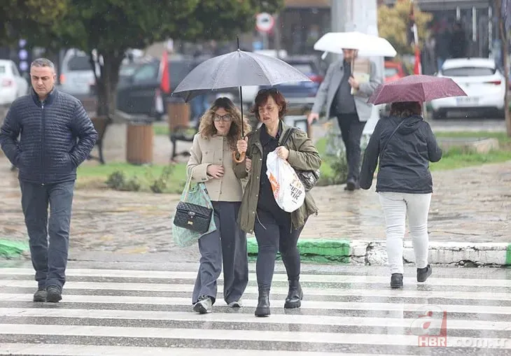 Kış yüzünü gösteriyor! Hangi şehirlere kar yağacak? MGM’den 6 ile sarı kodlu uyarı: Ordu, Giresun, Sivas… 10