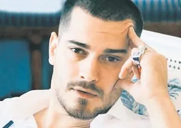 Çağatay Ulusoy o isim ile aşk yaşıyor