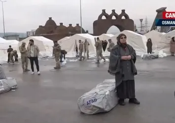 Devlet tüm imkanları seferber etti! Osmaniye’de vatandaşlar için yüzlerce çadır kuruldu