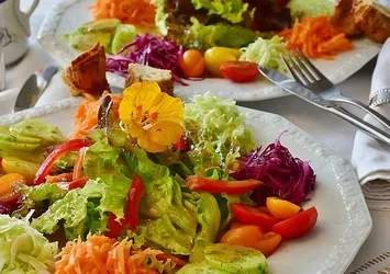 Uzmanı uyardı: "10 günde 5 kilo" gibi abartılı vaatlere kapılmayın!