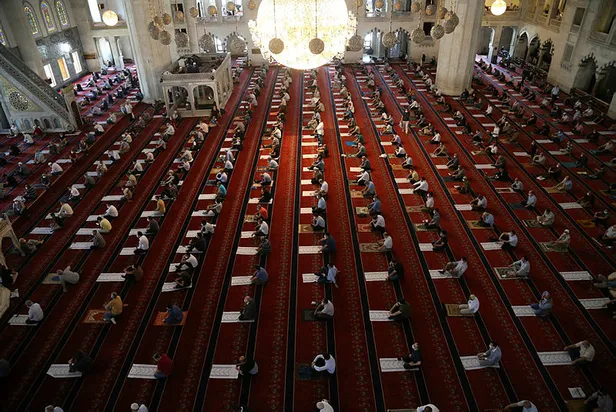 Diyanet 24 Aralık Cuma hutbesi: Bu haftaki Cuma hutbesi konusu nedir? Arapça-Türkçe tam metni... - 4