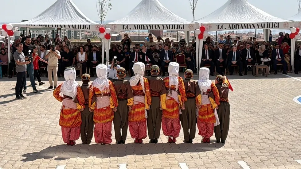 Bakan Tekin açıkladı: Ara tatil uygulaması, öğretmenlere kıyafet düzenlemesi ve Ruhban Okulu için yeni mesajlar - 4