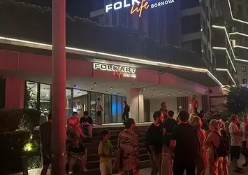 İzmir'de lüks sitede çıkan yangın korkuttu