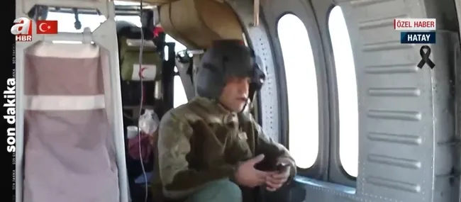 mehmetcik-deprem-bolgesinde-hataya-yardimlar-askeri-helikopterlerle-gidiyor-1676023246818.jpg Mehmetçik deprem bölgesinde! Hatay’a yardımlar askeri helikopterlerle gidiyor