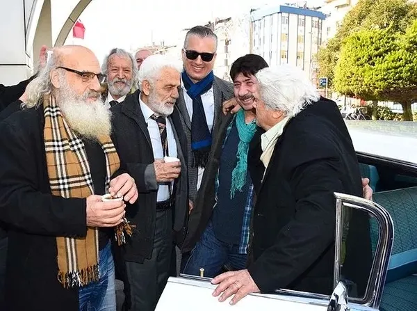 yesilcamin-kotu-adami-ali-guneyden-kahreden-haber-1661322829110.jpeg Yeşilçam’ın kötü adamı Ali Güney’den kahreden haber - 3