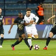 Osmanlıspor - Fenerbahçe maçından kareler