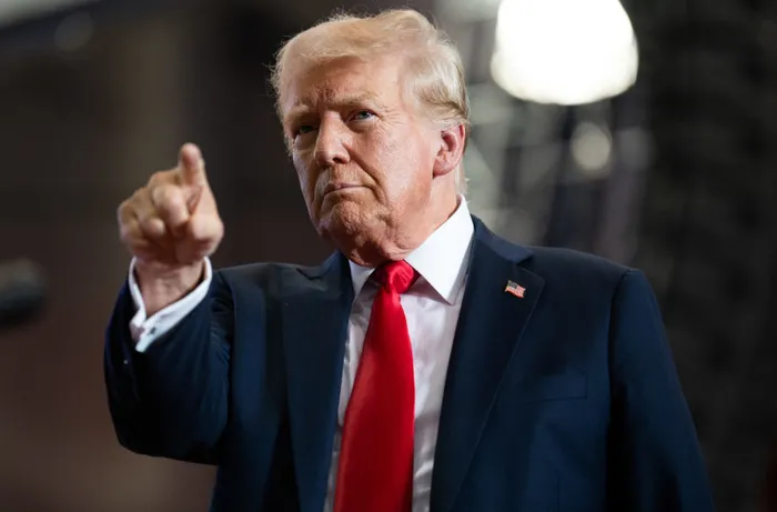donald-trumptan-irana-tehdit-ulkeniz-yerle-bir-olur-1727299356441.jpg Donald Trump'tan İran'a tehdit: Ülkeniz yerle bir olur! - 1