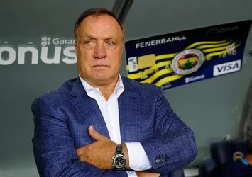 'Dick Advocaat'a 1 yıllık daha teklif yapıldı'