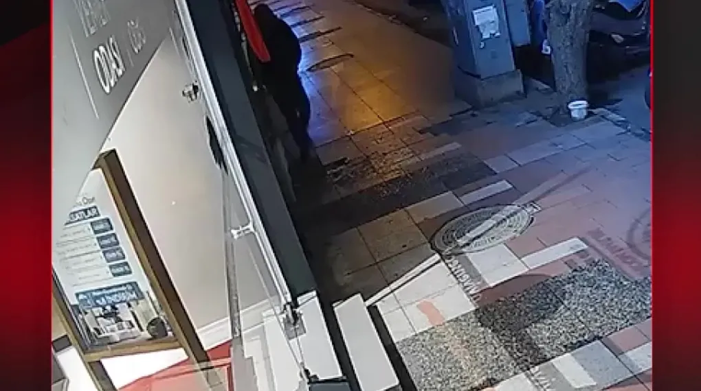 BAYRAĞIMIZA BÜYÜK SAYGISIZLIK