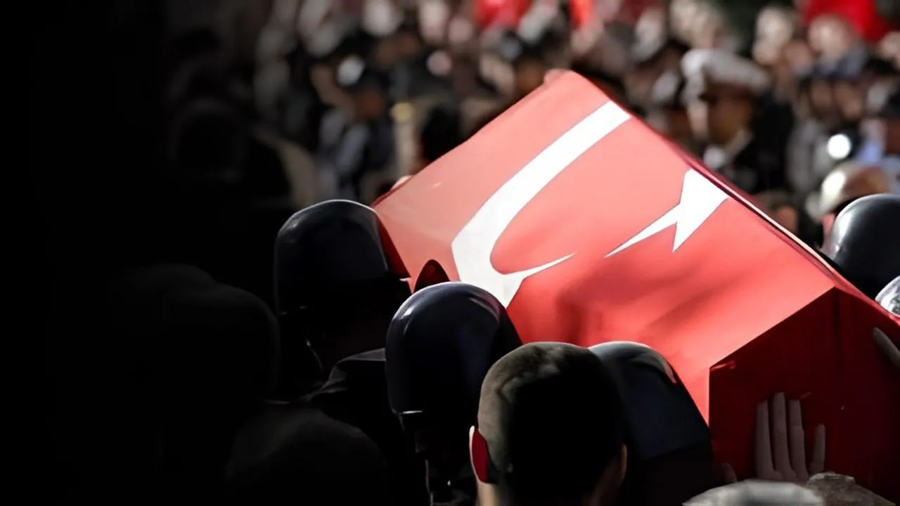 Bölgede yaşanan kirli oyunu A Haber'de tek tek anlattı! Önce Irak, Suriye şimdi Gazze, Yemen: Uyan Müslüman uyan...