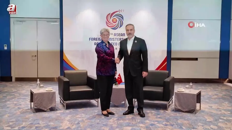 Bakan Fidan Avustralyalı mevkidaşı Wong ile görüştü