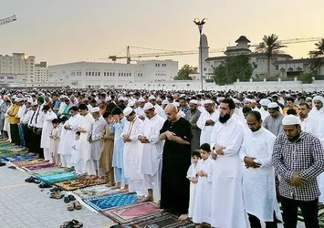 Ramazan Bayramı'nı bir gün geç kutluyorlar