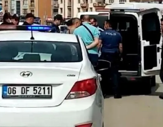 Ankara’da vahşet! 10 yıllık eşini sokak ortasında öldürdü - 4