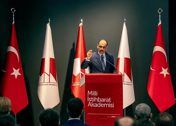 1726496253827.jpg MİT Başkanı Kalın Milli İstihbarat Akademisi'nin ilk dersini verdi - 3