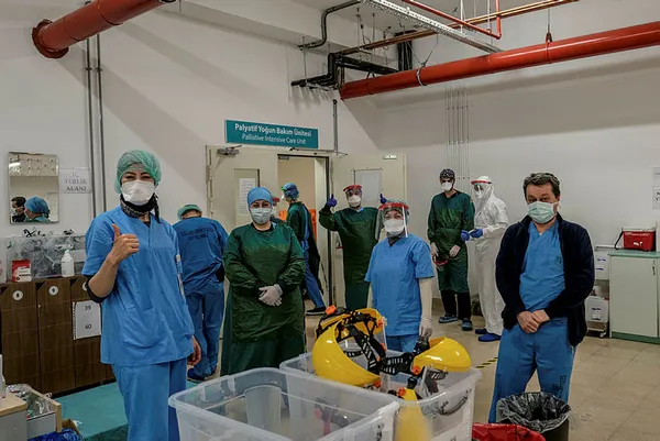 Koronavirüs salgınına yakalanan 47 milyon kişi iyileşti - 3