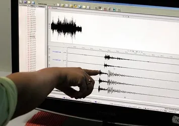 Antalya'da deprem