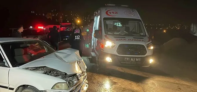 Kırıkkale’de polis aracı ile sürücüsü alkollü otomobil çarpıştı: 3 yaralı