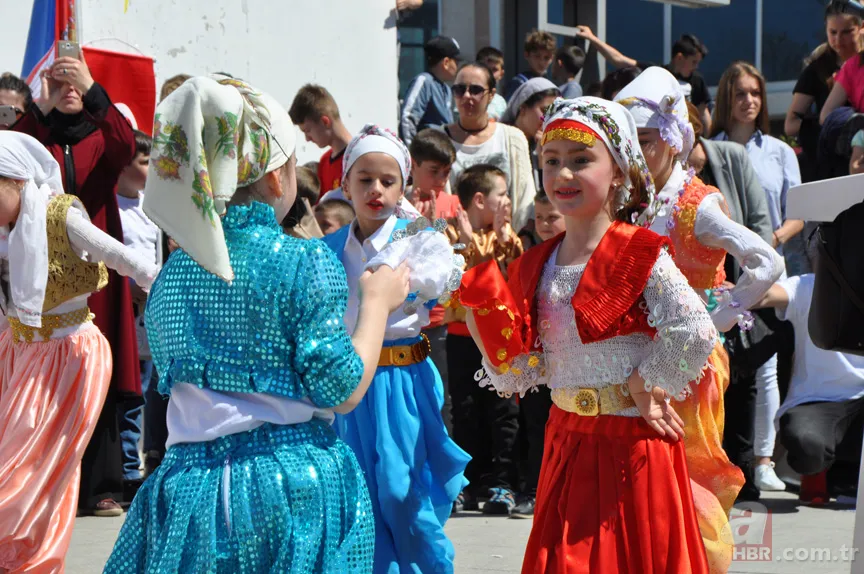 23 Nisan şiirleri ve resimleri! 23 Nisan Ulusal Egemenlik ve Çocuk Bayramı'na özel en güzel 2-4-6 kıtalık şiirler 14
