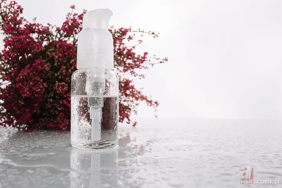 Saç dökülmesine karşı doğal çözüm: 10 dakika bekletmek yetiyor! Saçları coşturuyor 11