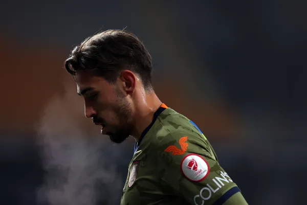 fenerbahceden-irfan-can-kahveci-operasyonu-transfer-gorusmesi-1611913484677.jpg Fenerbahçe'den İrfan Can Kahveci operasyonu! Transfer görüşmesi - 2