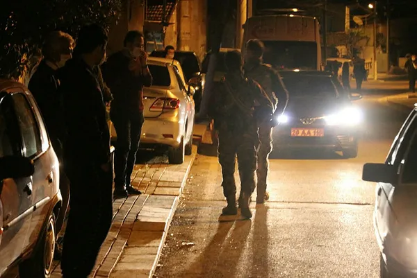 SON DAKİKA | İçişleri Bakanlığı: Ağrı’da PKK’lı teröristlerin taciz ateşi sonucu bir özel harekat polisi şehit oldu