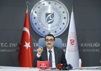 Enerji ve Tabii Kaynaklar Bakanı Fatih Dönmez: Haftaya pazartesi ilk mini YEKA yarışmalarımızı gerçekleştireceğiz
