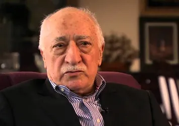 FETÖ namaz kılmayı yasaklamış!
