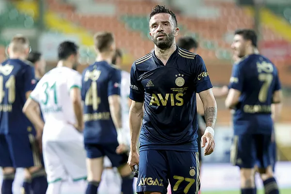 Alanyaspor ile Fenerbahçe 0-0 berabere kaldı! Fenerbahçe şampiyonluk yarışında yara aldı - 6
