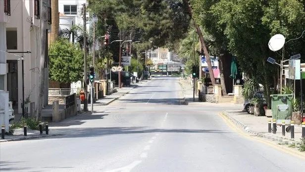 Son dakika: Sokağa çıkma kısıtlamasını ihlal eden 21 bin 495 kişiye işlem uygulandı - 1