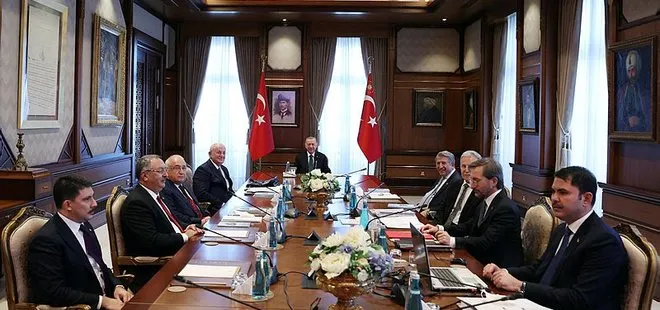 Son dakika: Başkan Erdoğan liderliğindeki Yüksek İstişare Kurulu YİK toplantısı sona erdi