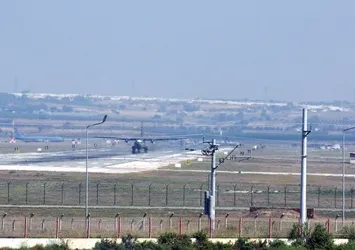 Almanya: İncirlik Üssü'nden çekiliyoruz
