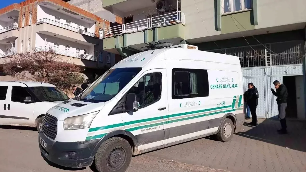 Gaziantep'te eşi tarafından bıçaklanan kadın hayatını kaybetti