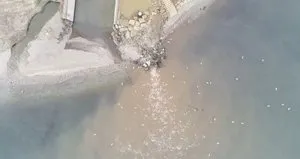 Atık sular denize akıyor vatandaş isyanda
