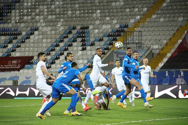 Denizlispor'dan sonra Süper Lig'den düşen 2 takım belli oldu - 5