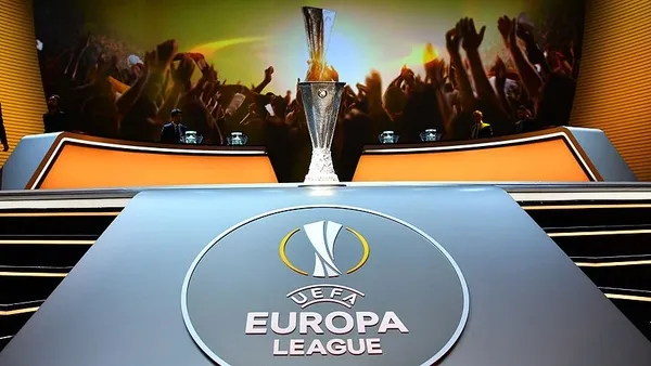 manchester-united-sevilla-maci-canli-izle-1681410837006.jpg Manchester United Sevilla maçı canlı kesintisiz izle! UEFA Şampiyonlar Ligi Manchester United-Sevilla maçı canlı nereden izlenir? - 2