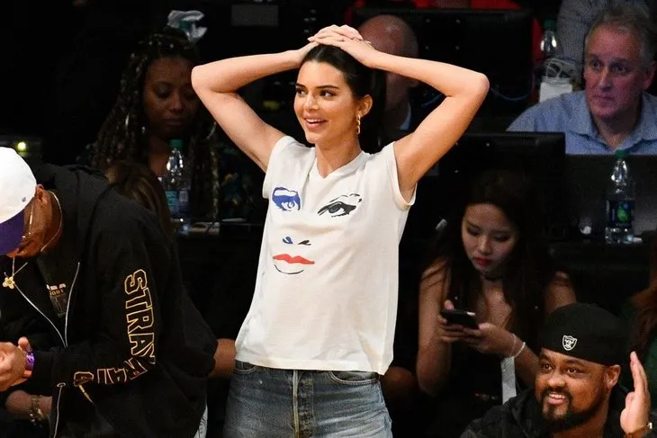 Kendall Jenner yeni sevgilisini de NBA'den buldu