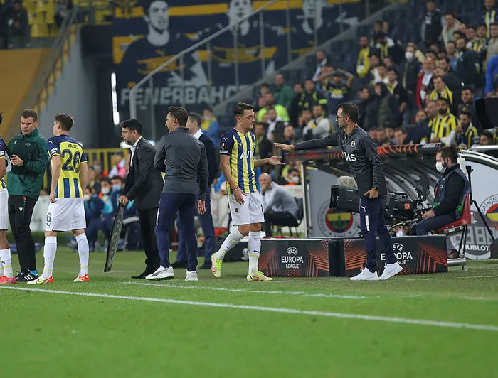 Mesut Özil! Kimseyi hedef almadım
