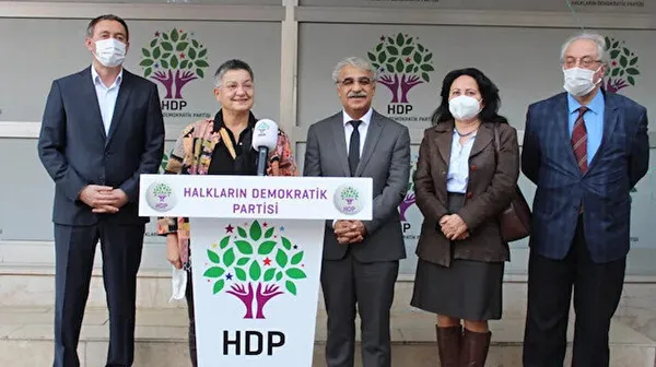 MHP’den Türk Tabipleri Birliği için kanun teklifi: ‘Türk’ ibaresi kaldırılsın - 4