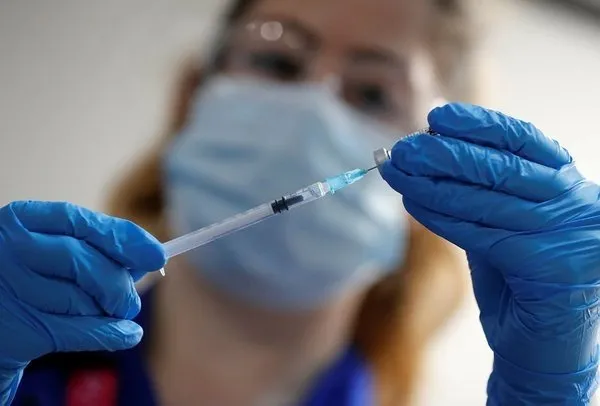 Son dakika: Koronavirüs aşısını bulan Pfizer’den flaş açıklama