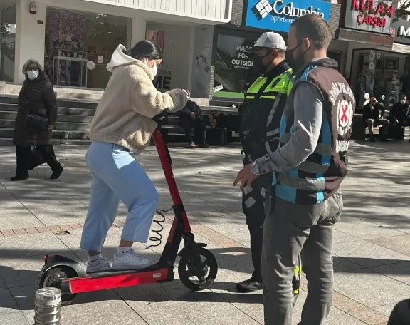 İstanbul’da elektrikli scooter denetimi! Kurallara uymayanlara ceza