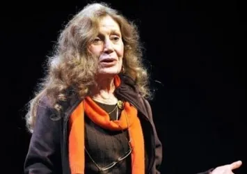 Usta oyuncu Yıldız Kenter yoğun bakıma kaldırıldı