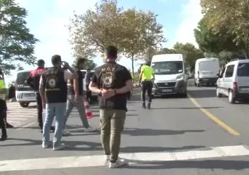 Okul önlerinde sıkı denetim