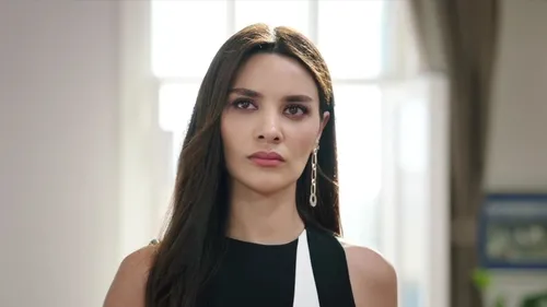 Üvey Anne 7. bölüm fragmanı yayınlandı! "Eğer Serap amacına ulaşırsa, hiç iyi şeyler olmayacak!"