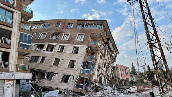 deprem-bolgesine-giden-bm-temsilcisi-david-beasleynin-sozleri-dunya-gundemine-oturdu-antakya-icin-kiyamet-benz-1677408800590.jpg Deprem bölgesine giden BM Temsilcisi David Beasley'nin sözleri dünya gündemine oturdu! Antakya için 'kıyamet' benzetmesi