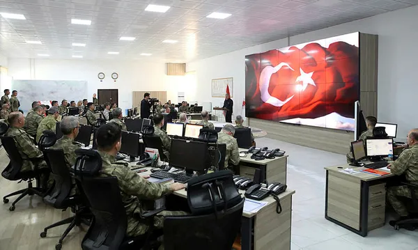 Bakan Hulusi Akar’dan flaş açıklama! 18 rejim askeri Ruslara teslim edilecek mi? - 1