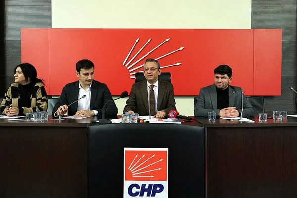 1705904620982.jpeg CHP 4'e bölündü! Parti içinde kazan kaynıyor: 1 Nisan'dan sonra olağanüstü kurultay hazırlığı - 3