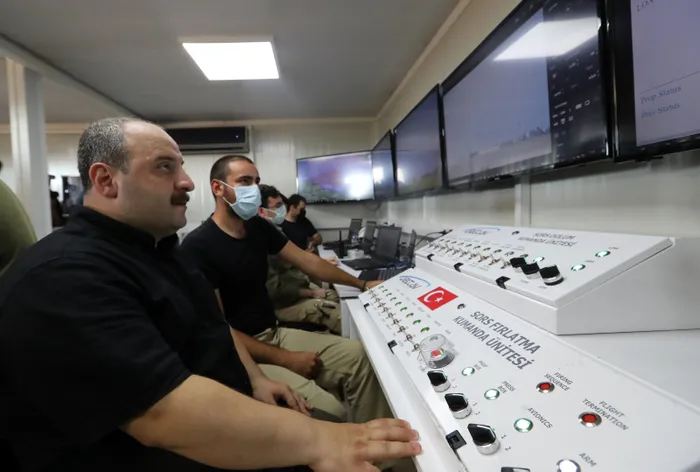 Türkiye'nin 'Milli Uzay Programı'ndan çok önemli haber! Hibrit motorlu Sonda Roket Sistemi başarıyla test edildi - 3