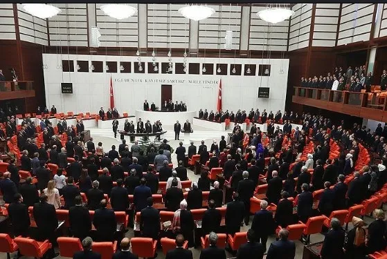 tsknin-gorev-suresi-uzatildi-lubnan-irak-ve-suriye-tezkeresi-meclisten-gecti-1761078849817.jpg Fotoğraf-AA Arşiv